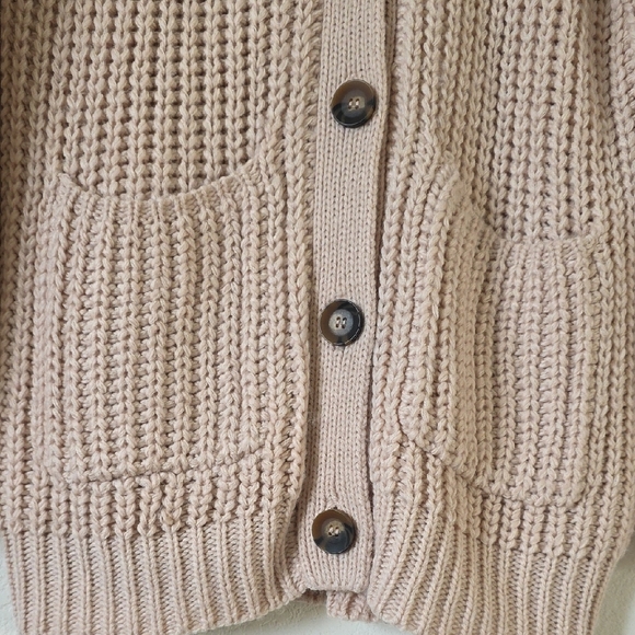 Forever 21 - Blush Pink Button-Up Cardigan - Size: Medium - Picture 3 of 6